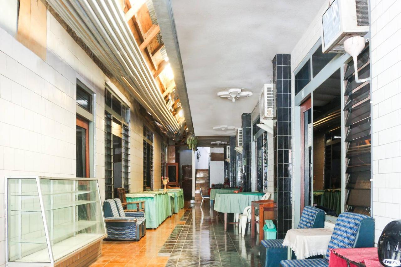 Spot On 91212 Hotel Kelimutu Kupang  Exterior foto