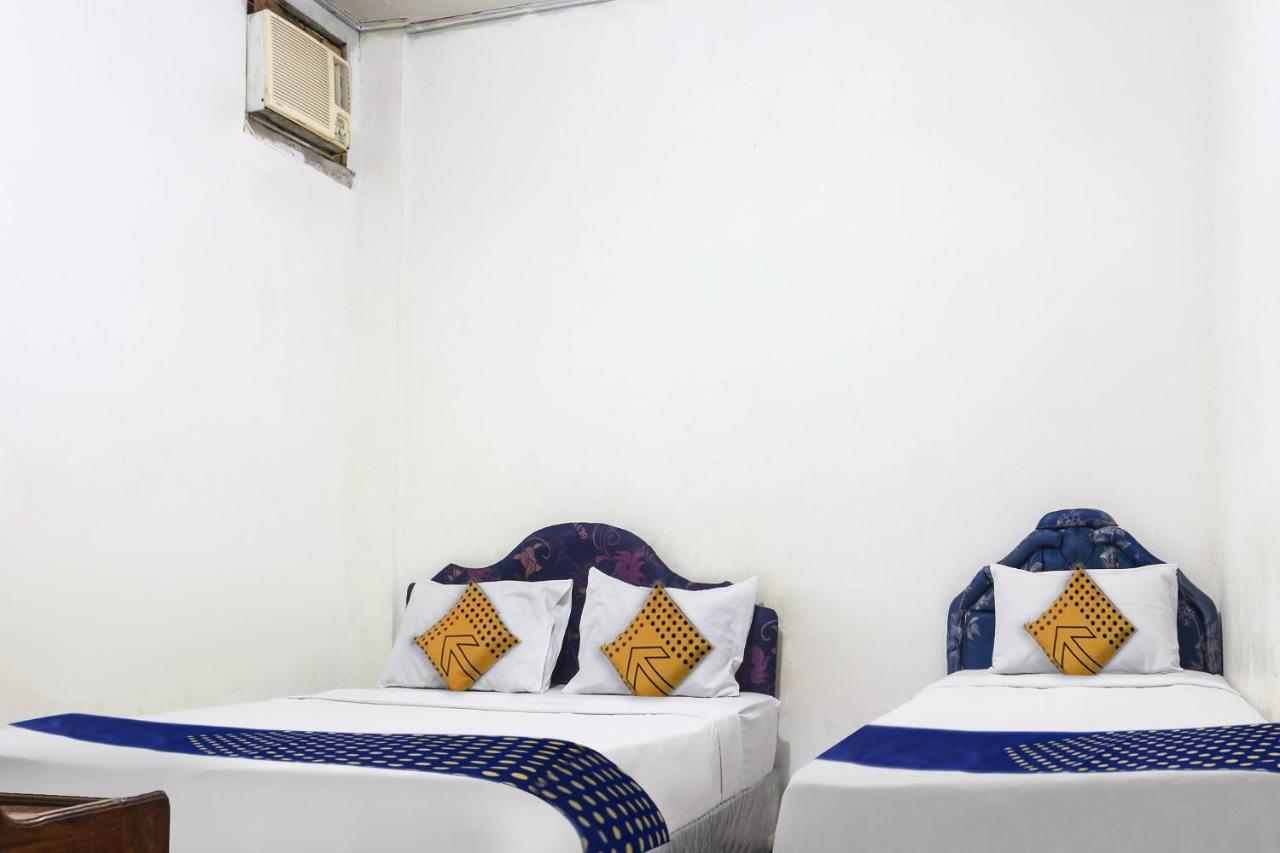 Spot On 91212 Hotel Kelimutu Kupang  Exterior foto